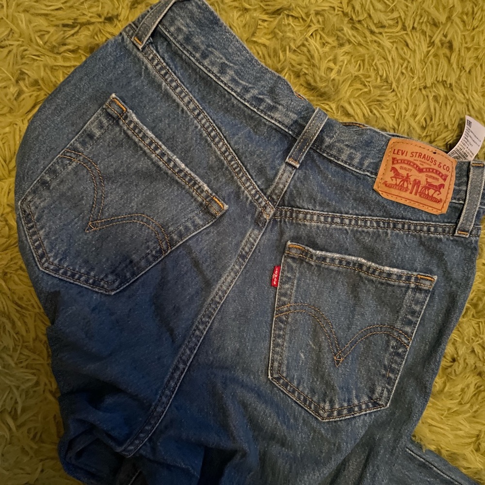 SOLD ON DEPOP - Picture 2 of 3